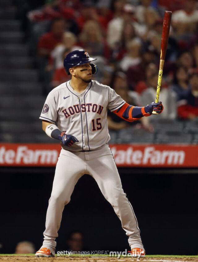 '선수 5명+지명권 2장 이동' 초대형 삼각 트레이드, 원래 구상은 달랐다…GG 내야수+올스타 내야수로 판 더 커질 뻔