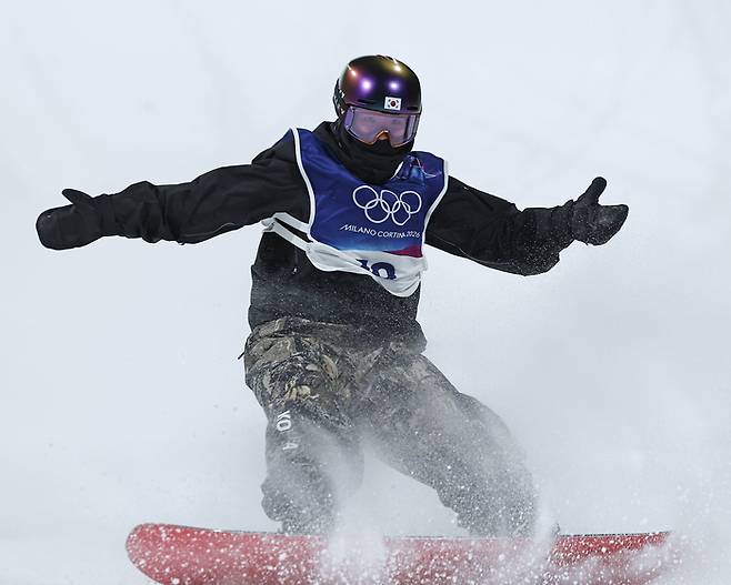 스노보드 메달 연이어 터지나… ‘예선 4위’ 유승은, 빅에어 결선 진출