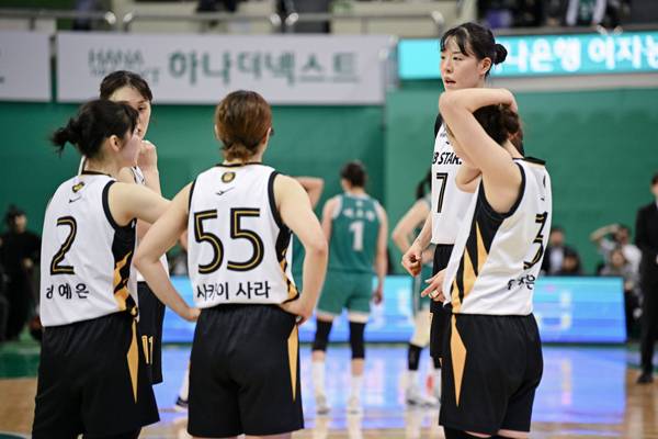 “이겼지만, 내용은 진 경기” 7연승에 공동 선두 등극에도 김완수 KB 감독은 기뻐하지 않았다 [현장인터뷰]