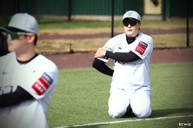 한화 ‘이 선수’ 대체 왜 포기했나, 연봉 3억 도장→FA 대박까지 꿈꾼다 “1이닝 잘 막으면 대우 잘 받지 않을까요?” [오!쎈 질롱]