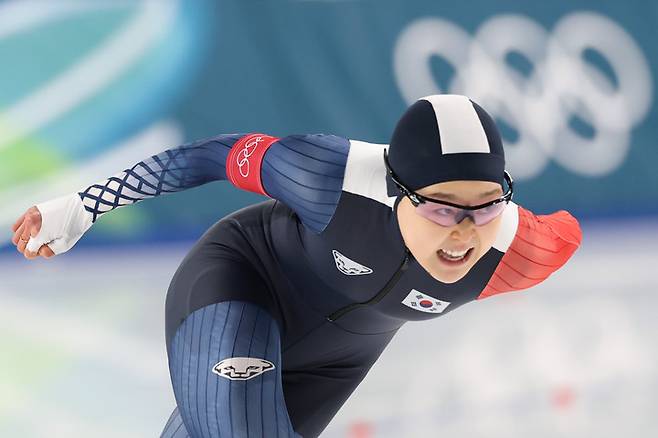 한국 스피드스케이팅 간판 김민선, 1000m 결선서 1분16초24로 레이스 마쳐 [2026 밀라노]