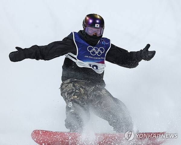 '金 보인다' 스노보드 유승은, 2차 시기 83.25점-합계 전체 1위 '쾌거'