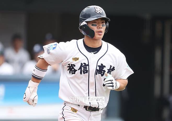 한화 이래서 트레이드 안하나…153km 에이스 외면하고 선택한 고교 타격왕, 벌써 100안타 정조준