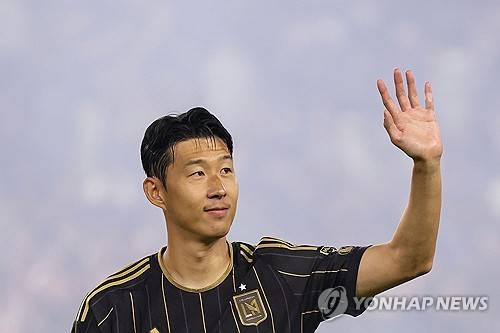 손흥민 커리어 사상 이런 적이 없었는데…'주전 밀렸다?' 5G 연속 결장에 '깜짝'→컨디션 유지 가능한가