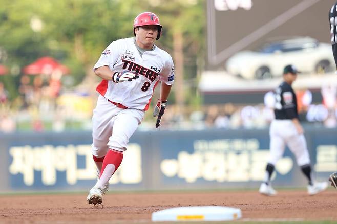 KIA 트레이드 안 해도 될까… 이범호 최대 고민, 어쩌면 가까운 곳에 답이 있다?