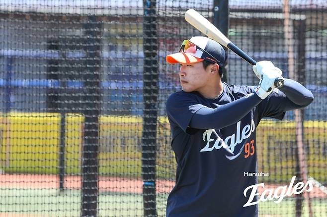 젊은 독수리들 대폭발, 김경문 머리 아파지기 시작했다… 도대체 누구를 떨어뜨리나