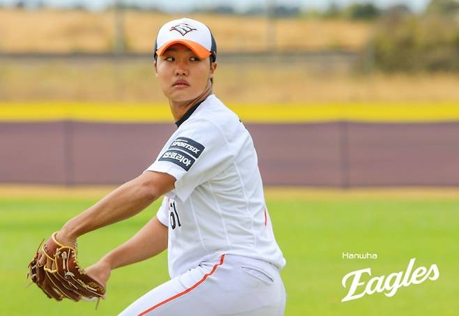 벌써 151㎞ 쾅, 조선 제일의 직구가 간다… 세계가 놀란 그 선수, 사고 칠 준비 끝나간다