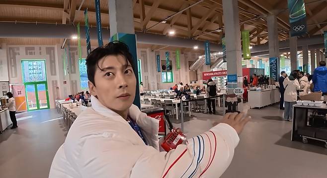 밀라노 선수촌 식당 “물린다” “먹을게 없다”…메뉴 어떻길래?