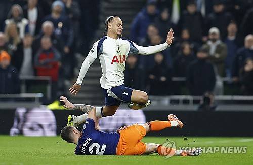 손흥민 돌아갈 곳 사라지나, 토트넘 이러다 정말 강등된다…뉴캐슬에 1-2 패→16위 추락 '강등권과 5점 차' [EPL 리뷰]