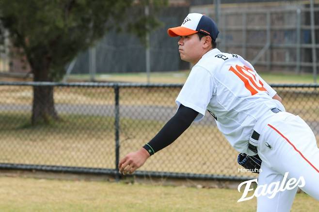 “와~ 저 덩치들 봐라” 한승혁 보상선수 나온 이유 있나… 한화 MLB급 피지컬, ‘트윈 타워’ 새로 떴다