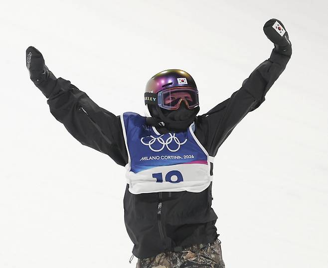 김연아 시절에도 그러더니...日 무작정 비판 시작, '韓 설상 새역사' 18세 소녀에게 '황당 비난' 폭주