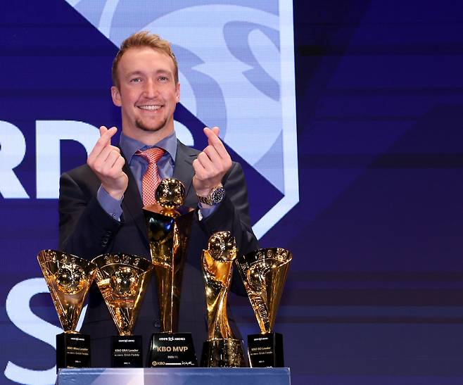 '어쩌나, NC 조건이 더 좋았네' 페디, 화이트삭스와 1년 150만달러 계약