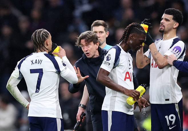 '무무패패무무패패' 토트넘, 강등 위기 현실로…프랭크 경질 임박+부상 병동 '총체적 난국'