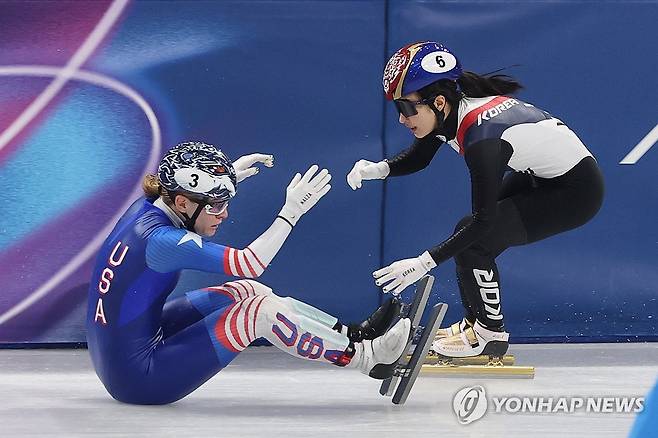 '韓 쇼트트랙 메달 꿈 빼앗은' 미국 스토더드, 사과문 SNS 게시…