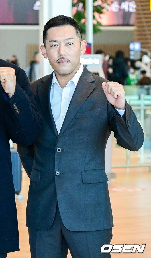 ‘개판 5분 전’ 쓴소리 들었던 키움, 베테랑 이적생 놀랄 정도로 달라졌다 “프로의식 없다면 예의가 없는 것” [키움 캠프]