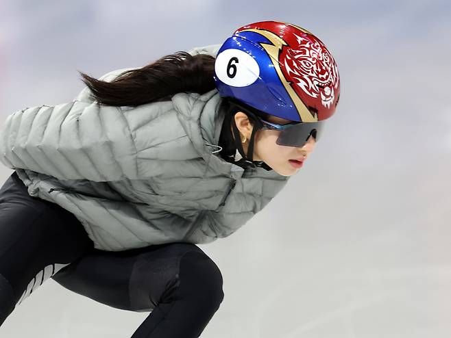 “한국에 무릎 꿇고 빌어라” 비난 쏟아졌지만…‘대인배’ 김길리의 뜻밖의 한마디 “익숙해요” [밀라노 비하인드]