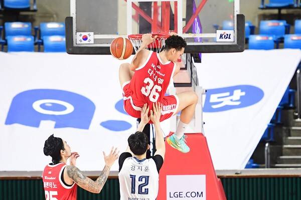 [STN@현장] 이렇게 잘 하니 '18세'의 국대행 예상하지...