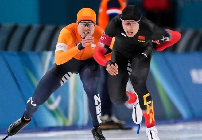 '韓 쇼트트랙 이어 빙속도 최악 피해 발생' 세계선수권자 울분