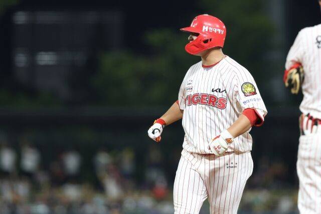 한승혁은 한화에서 성공하고 떠났는데…한화 1차지명 출신 KIA 26세 거포는 아마미에 없다, 꽃범호 계획