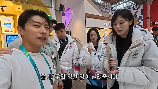 ‘김길리 충돌’ 美선수 만난 곽윤기 “이게 스포츠…누구도 탓하지 말자”