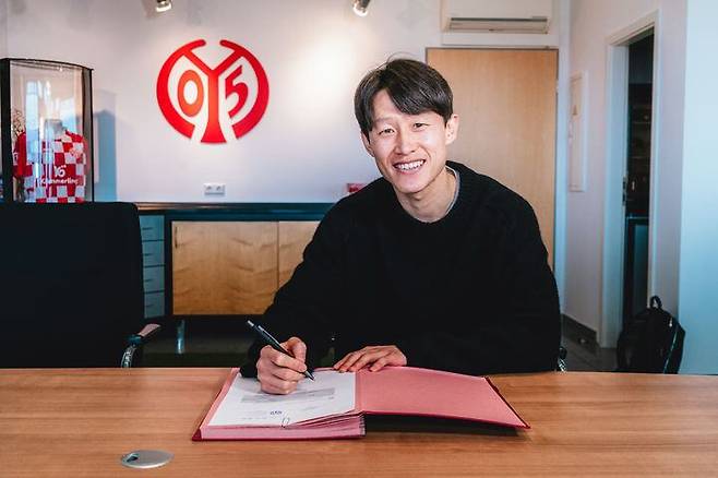 축구 국가대표 이재성, 독일 분데스리가 남는다... 마인츠와 재계약