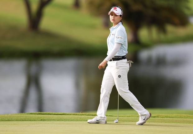 ‘똑같은 4언더’인데 ‘확 달라진 윤이나’…어제는 보기 3개, 오늘은 노보기 ‘13위→6위’ 우승 도전