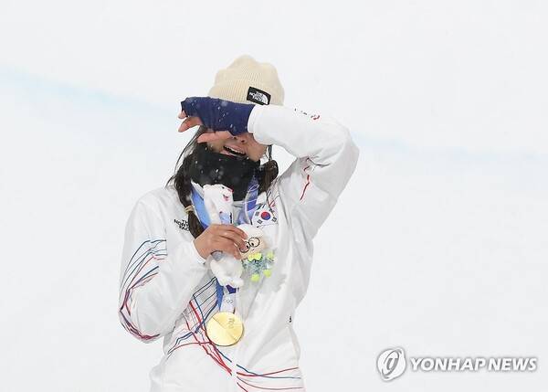 '최가온 수술비 전액 지원' 신동빈 롯데 회장, '금메달 키다리 아저씨'였다