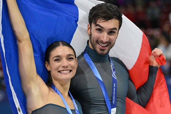올림픽 金 논란 터졌다…심판이 자국 선수에만 유리한 판정?