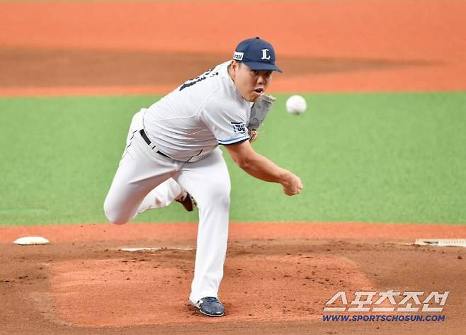 종아리 근육 파열로 WBC 대표까지 사퇴했는데…곧장 소속팀 불펜피칭서 시속 150.6km 강속구, 정말 최선의 선택이었나[민창기의 일본야구]