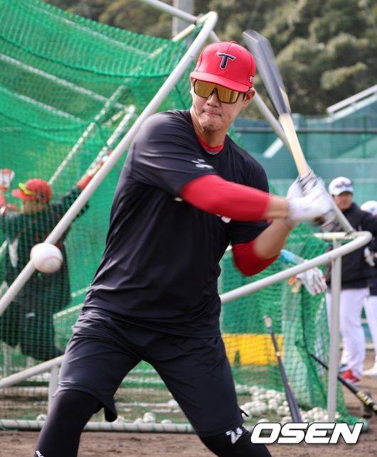 '총알송구' 1차 이적포수 각성 효과인가...KIA 캠프 뜨거운 '제2의 마스크' 경쟁, 주전 김태군도 긴장한다