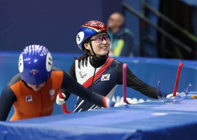 ‘붉어진 눈시울’ 女 500m 벽 못 넘은 ‘여제’ 최민정, 아쉬움 가득했다…“그냥 내가 조금 부족했다” [2026 밀라노]