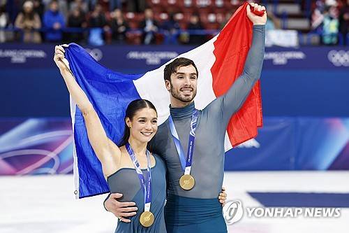 차준환 점수 강탈, 피겨계가 분노했는데…아이스댄스는 승부조작?→프랑스 심판, '金 프랑스 조에 '편파판정' 의혹+