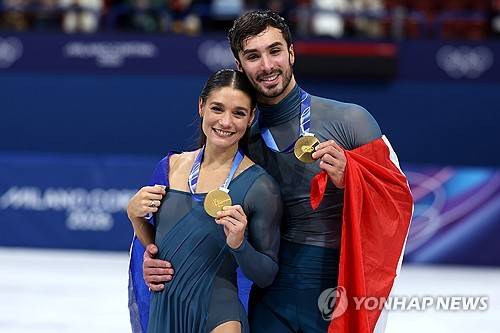 차준환 점수 강탈, 피겨계가 분노했는데…아이스댄스는 승부조작?→프랑스 심판, '金 프랑스 조에 '편파판정' 의혹+
