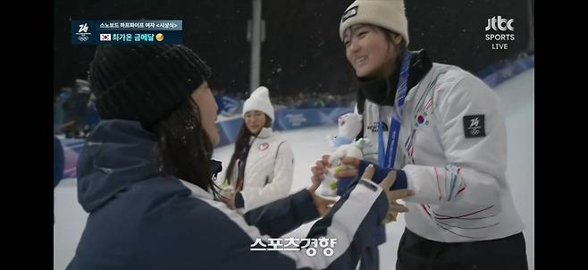 [단독] “걷지도 못하면서 올림픽이니 해보겠다고”…최가온이 DNS를 금메달로 바꾼 순간, 한국인 TD의 생생한 증언