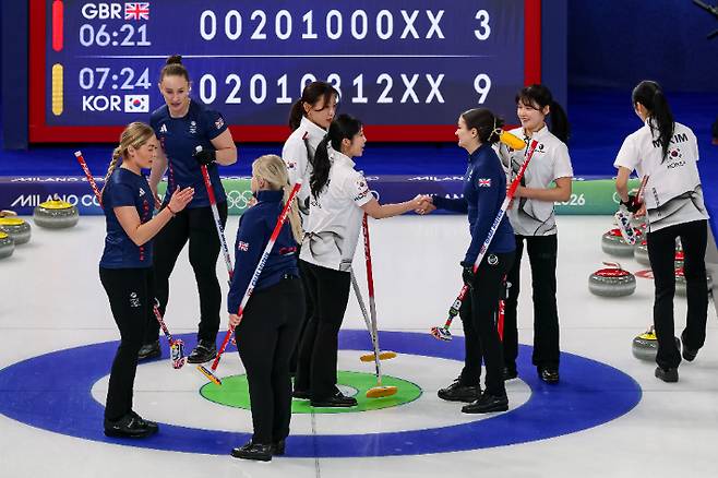 한국전에서 욕설한 英 컬링…BBC 해설위원이 생중계 도중 사과