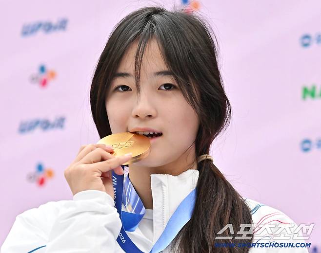 '막내' 최가온, '맏언니' 클로이 김, 한국어 하는 '둘째' 명문대생 오노…'韓美日' 국경 초월 '올림픽 세자매', 지구촌 화제 폭발