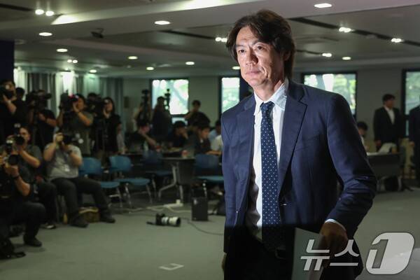 '홍명보호 1승 제물' 남아공, 韓 무시한줄 알았는데, 전략적이었다…대한민국 경계해 베이스캠프 설정