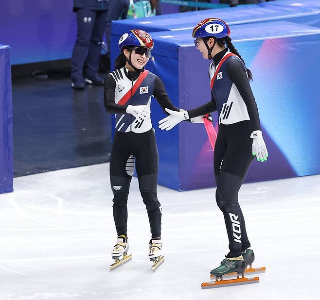 “밀어 심석희, 날아오른 최민정”…환상의 ‘원팀’, 女 3000m 계주 결승을 열다[2026 밀라노]