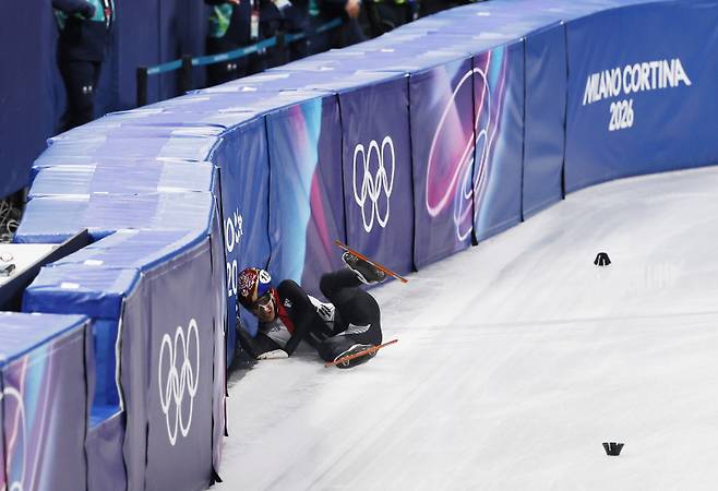 '꽈당·꽈당·꽈당·꽈당' 韓 계주 탈락에 린샤오쥔·에이스까지, 韓에도 내려진 '빙질 경계령' [2026 밀라노]