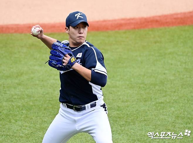 '초비상' WBC 대표팀, 원태인 부상으로 낙마…유영찬 대체 선수 선발 [오피셜]