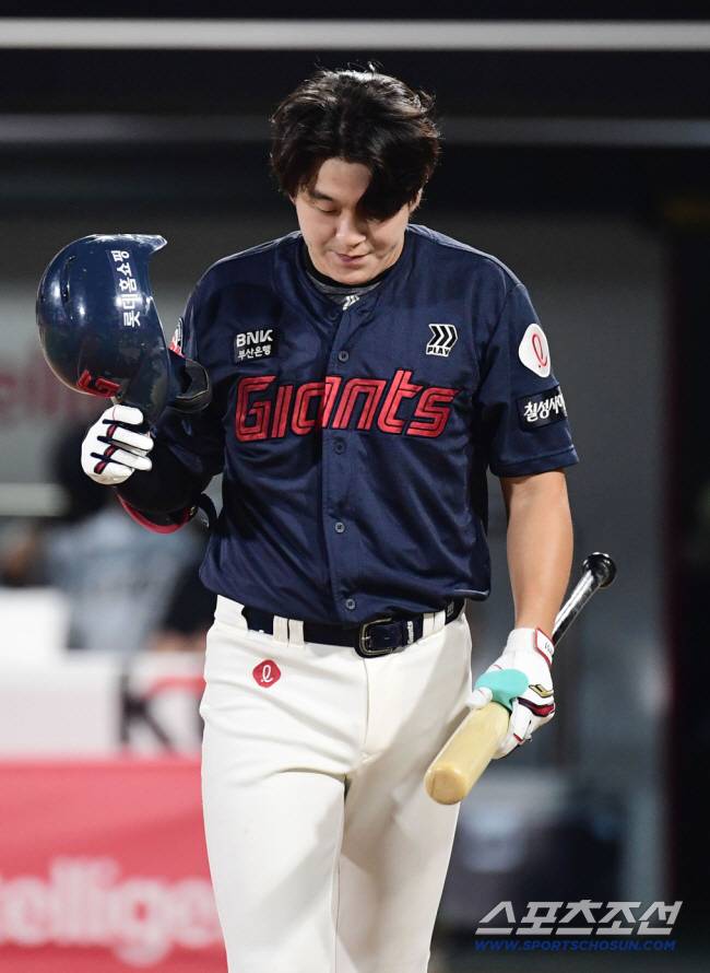 롯데, 나승엽-고승민 올해 없는 선수 치는 게 냉정한 선택일까...장타력은 어찌할꼬