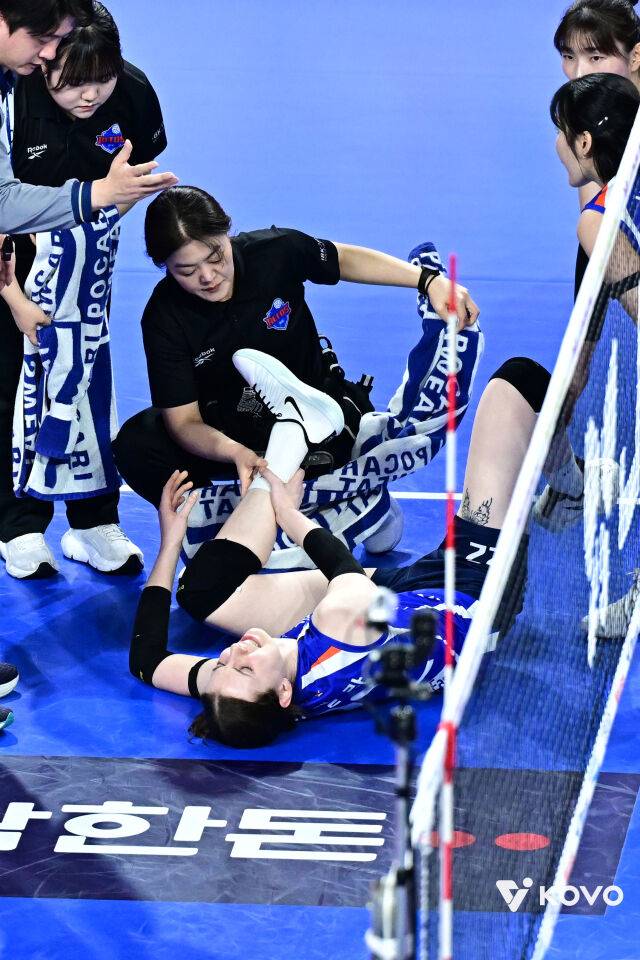 '조이 33점+고예림 60일 만에 복귀' 페퍼저축은행, 3-1로 승리→창단 최다승 쾌거…IBK기업은행 킨켈라 부상 어쩌나 [MD화성]