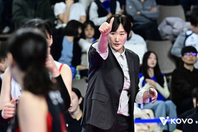 '최고·최고·최초' 페퍼저축은행, 새로운 역사 썼다…