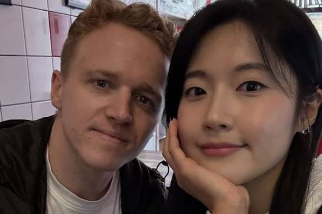 올림픽 뒤흔든 '컬링 러브 스토리'…韓설예은·英래미