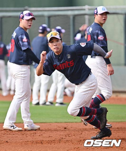 순진한거야, 강심장이야…왜 김동혁은 ‘불법 도박’ 인증샷으로 방출 위기 자초했을까