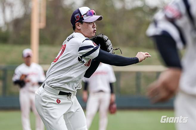 나승엽 없는 롯데 1루→한동희 주전 확정? 이러면 핫코너 경쟁이 달아오른다 [IS 이슈]