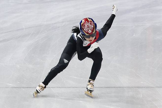 에이스 최민정-김길리, 여자 쇼트트랙 1,000m 준결승 조2위로 진출 [2026 밀라노]