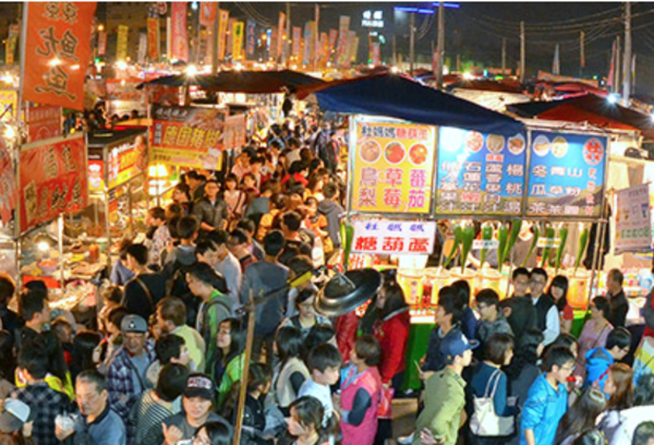 야시장, 우육탕, 유람선...'롯데 도박 4인방'이 타이난에서 즐길 수 있었던 것들