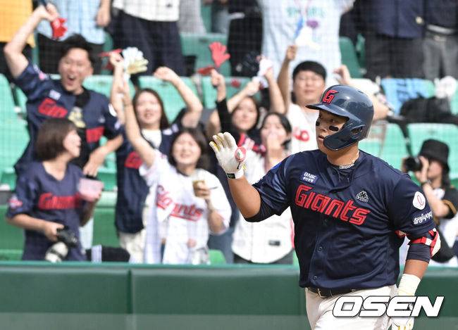 도박 스캔들의 파장, 테스트 없이 교통정리라니…'30홈런' 1루 거포 한동희, 이제 희망사항 아니다