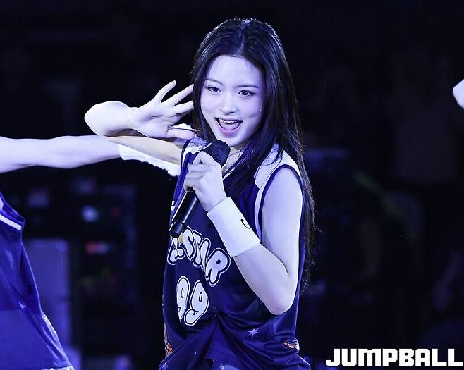 딸의 친구를 인기 아이돌 멤버로 만난 ‘100승 감독’… “잘 커줘서 고맙네요”